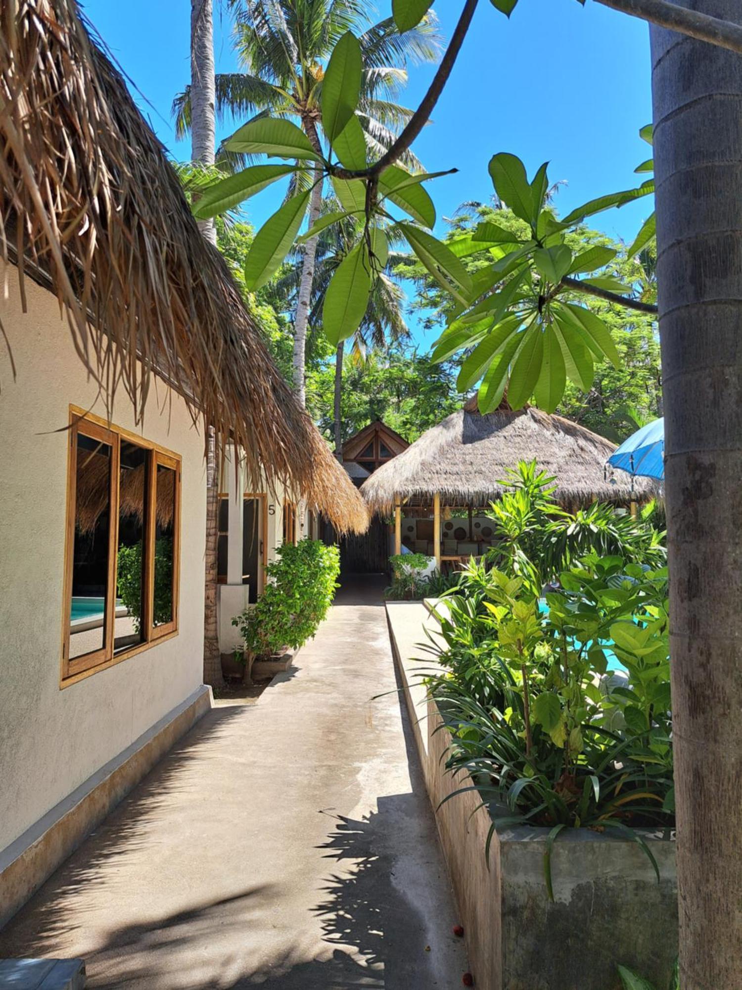 Eden Eco Resort Гили Траванган Экстерьер фото